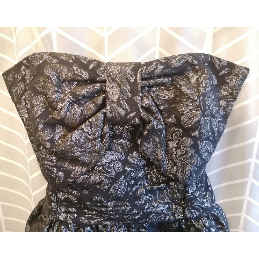 TRAC Black/Silver Bow front, cocktail mini (LG)
